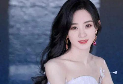 娱乐圈吃瓜赵丽颖,娱乐圈的瓜田，她如何成为焦点？