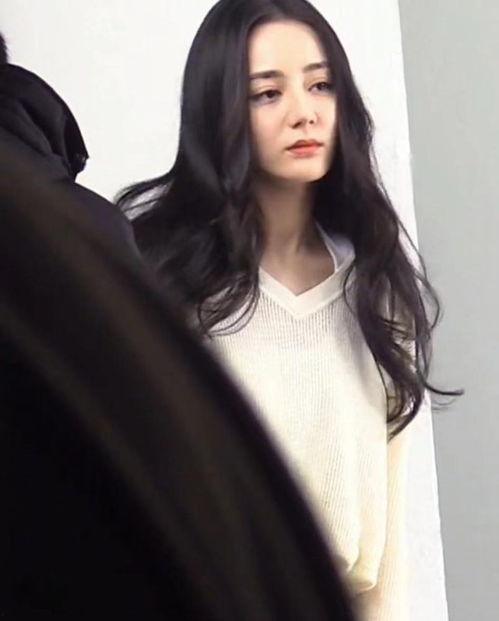 娱乐圈吃瓜热巴是谁啊,热巴的瓜田奇遇记